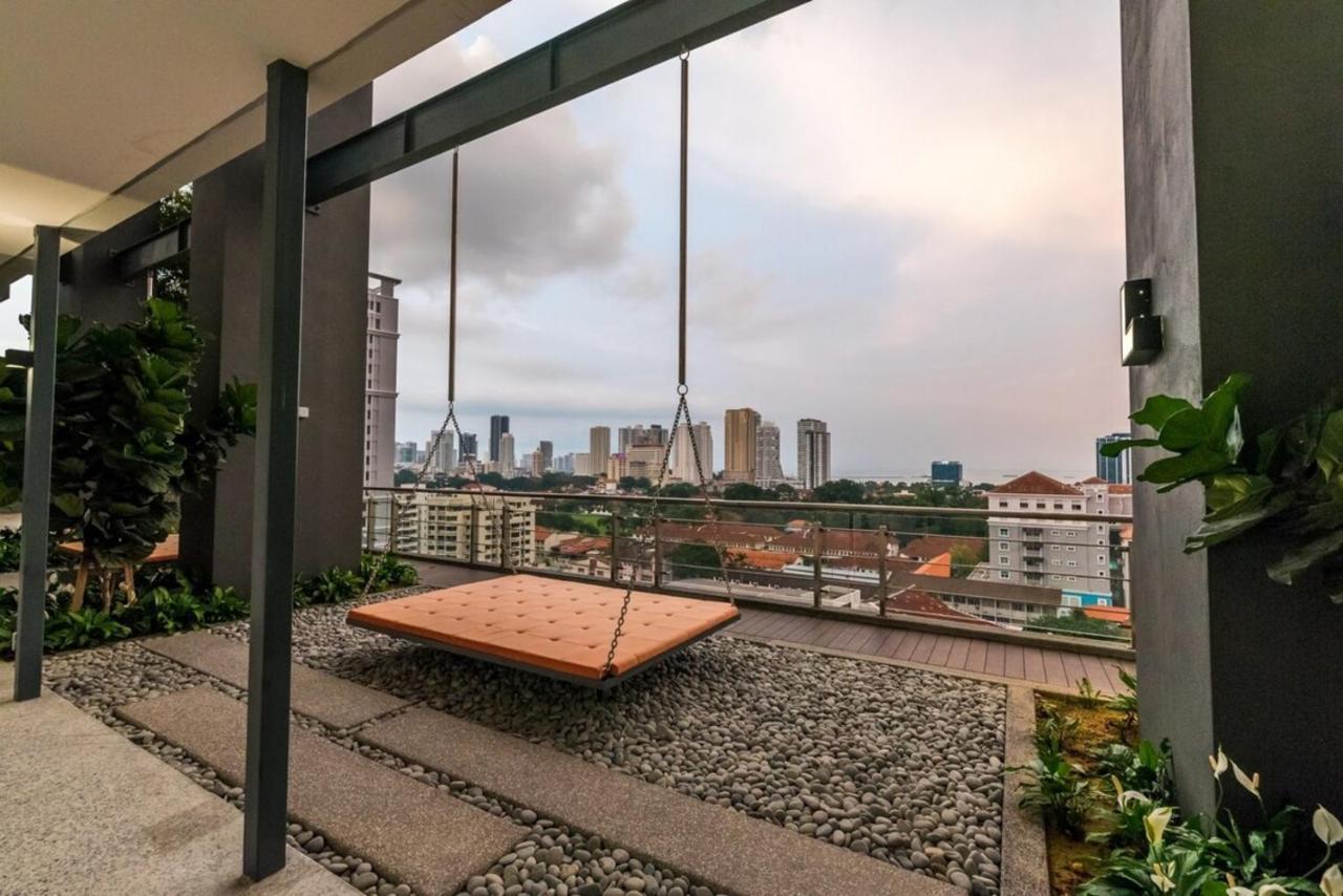 Tropicana 218 Macalister Penang Lägenhet George Town Exteriör bild