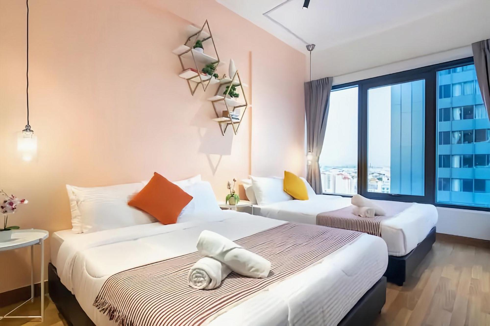 Tropicana 218 Macalister Penang Lägenhet George Town Exteriör bild