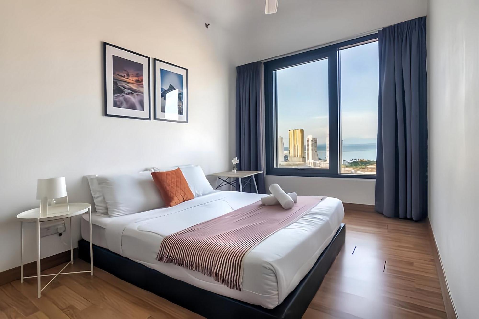 Tropicana 218 Macalister Penang Lägenhet George Town Exteriör bild