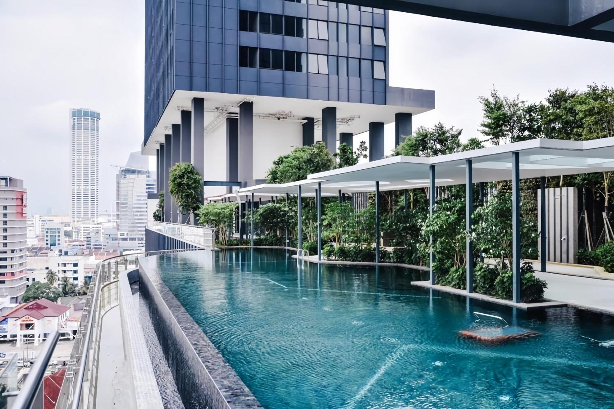 Tropicana 218 Macalister Penang Lägenhet George Town Exteriör bild