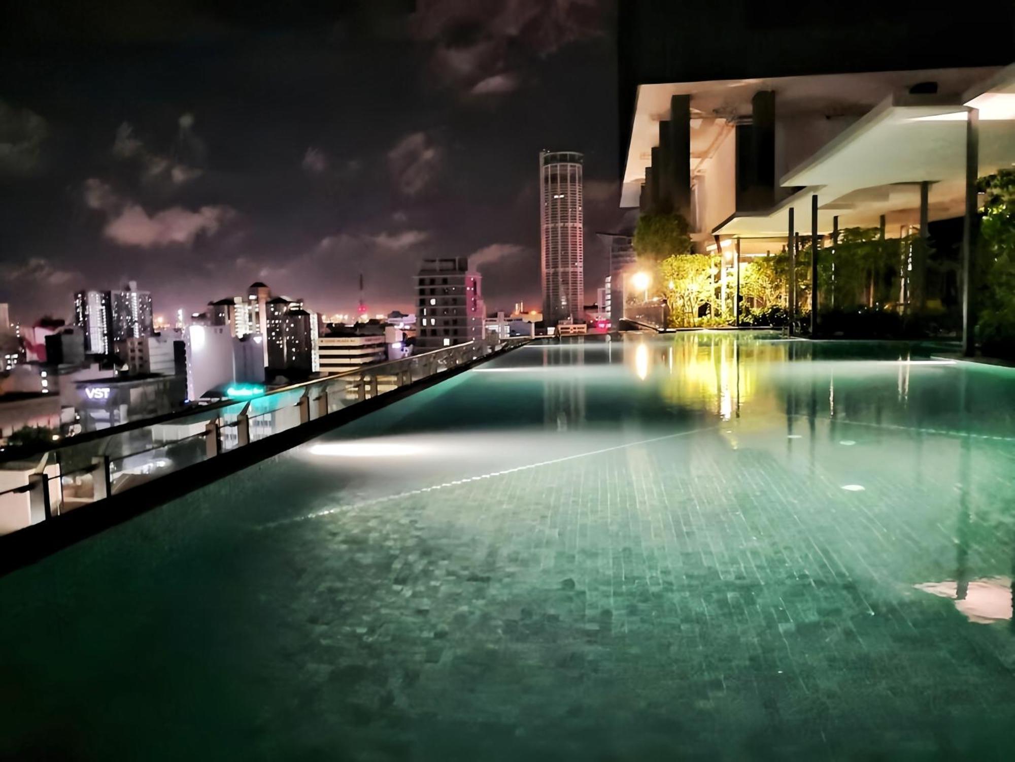 Tropicana 218 Macalister Penang Lägenhet George Town Exteriör bild